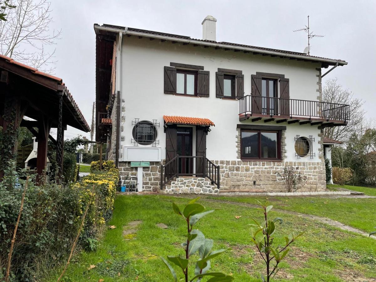 Txorienea Rural Villa Ирун Екстериор снимка